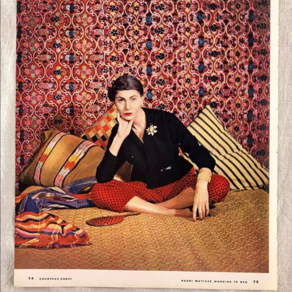 ! 1 Page w/2 Sides 1951 VTG Photo Book, Model Balenciaga’s Home, Countess Corti